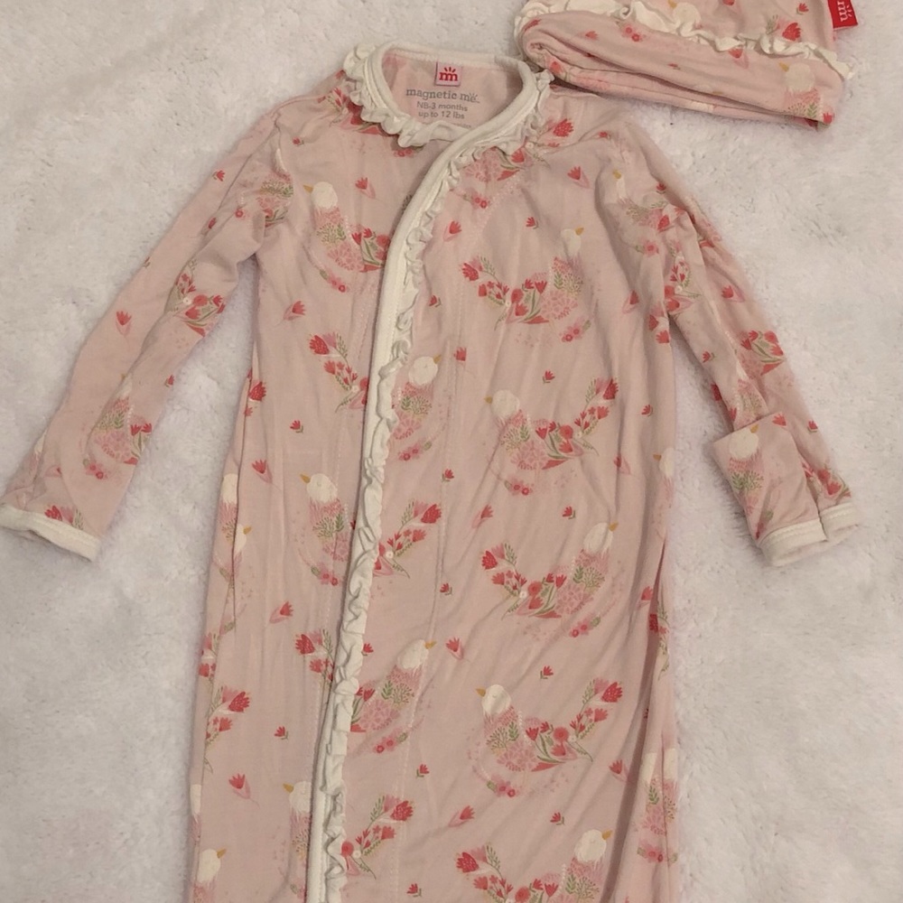 Magnetic Me baby girl gown with hat